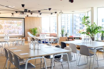 Amsterdam Offsite Meeting Coworking spaces Dream Bigger Room West image 3