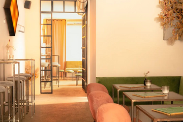 Berlijn Bar pannierstraße 57 image 7