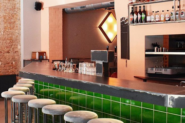 Berlijn  Bar pannierstraße 57 image 1