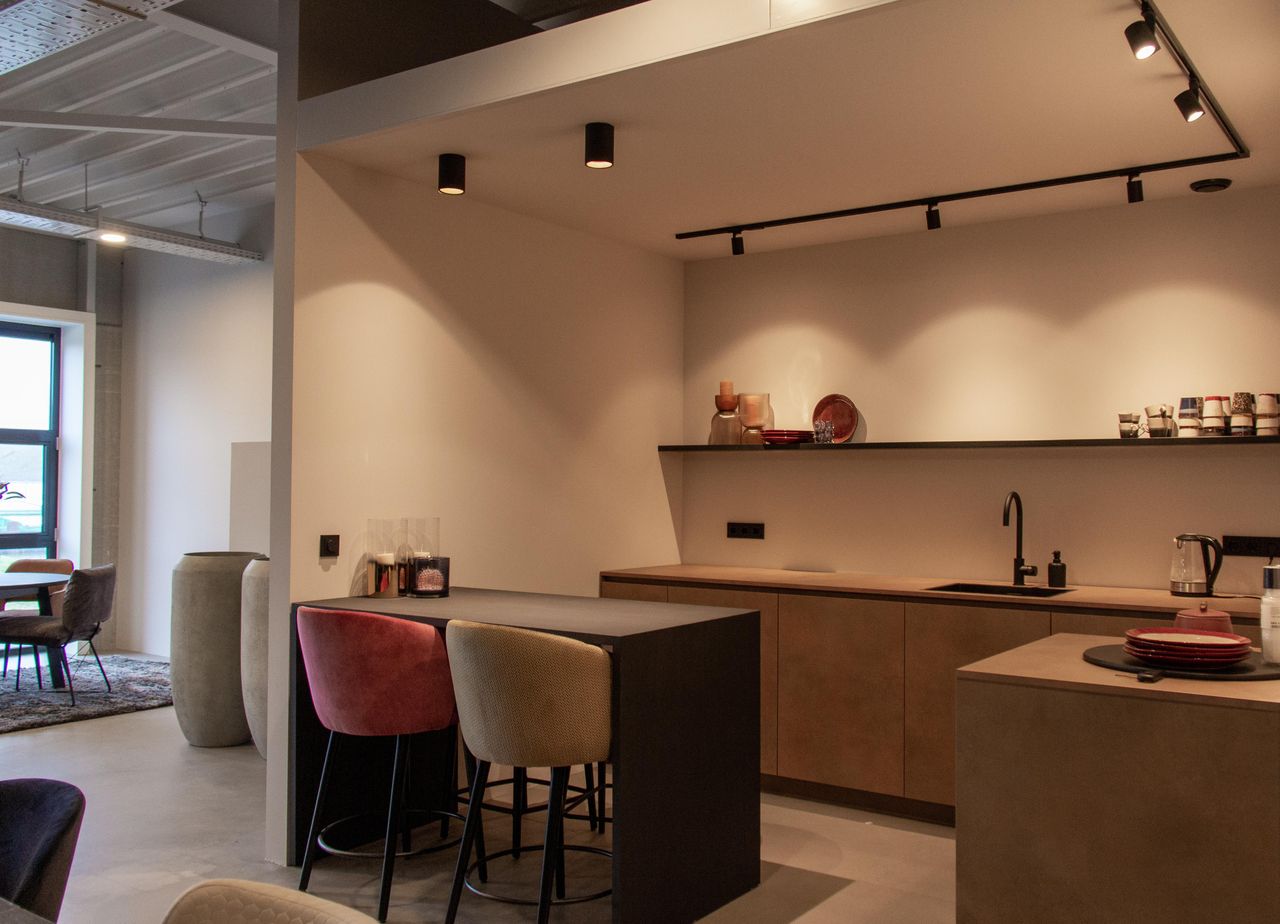 Zwolle Offsite Meeting Business center Blue XL image 16