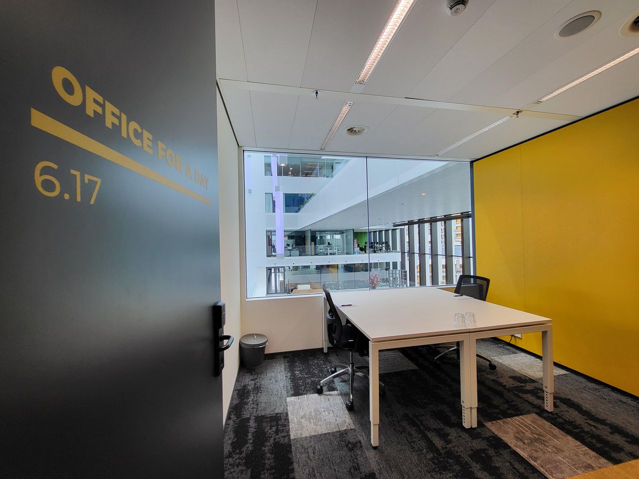 Leiden Mobiel Werken Coworking spaces Office for a Day - Urban 6.17 image 1