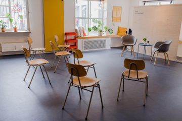 Rest of the World Kunden-Meeting Meeting rooms HELLO DACHAU I Dein Work-und Meetingspace image 10