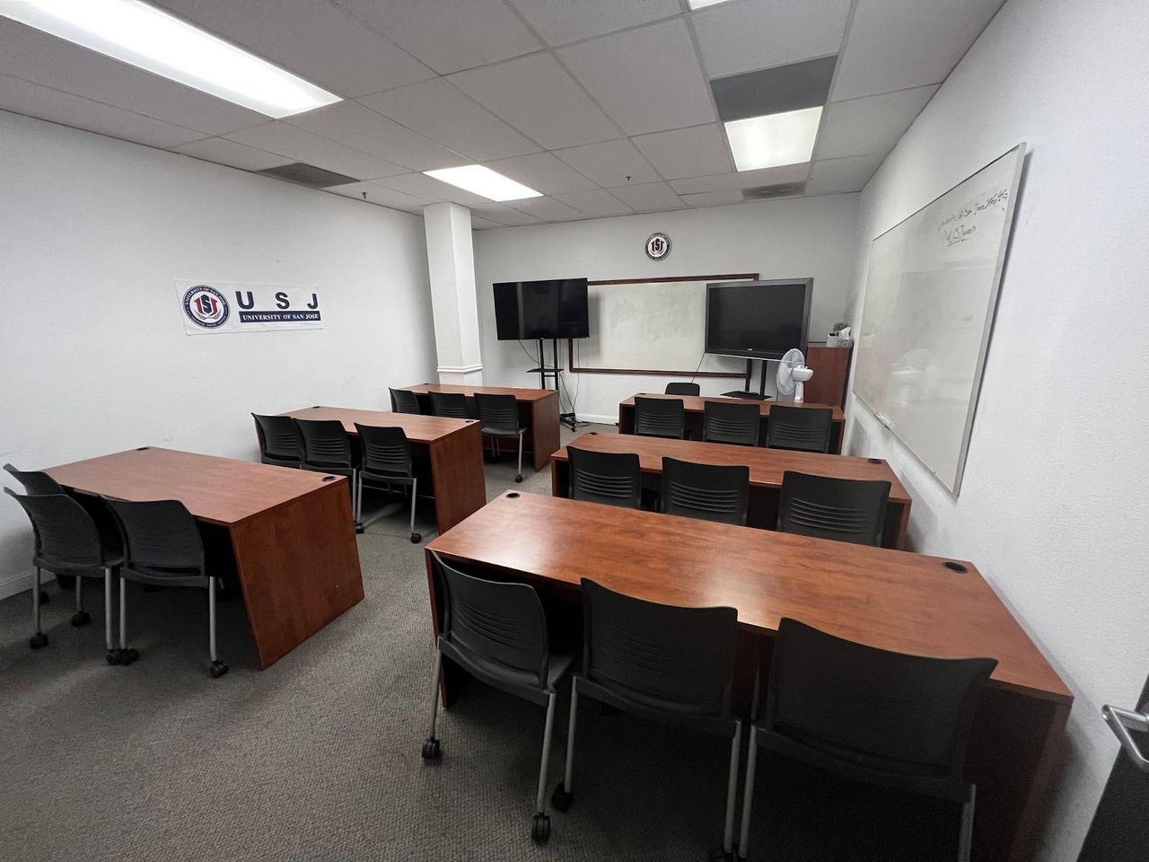 San Jose Client Meeting Boardrooms Room 2 image 2