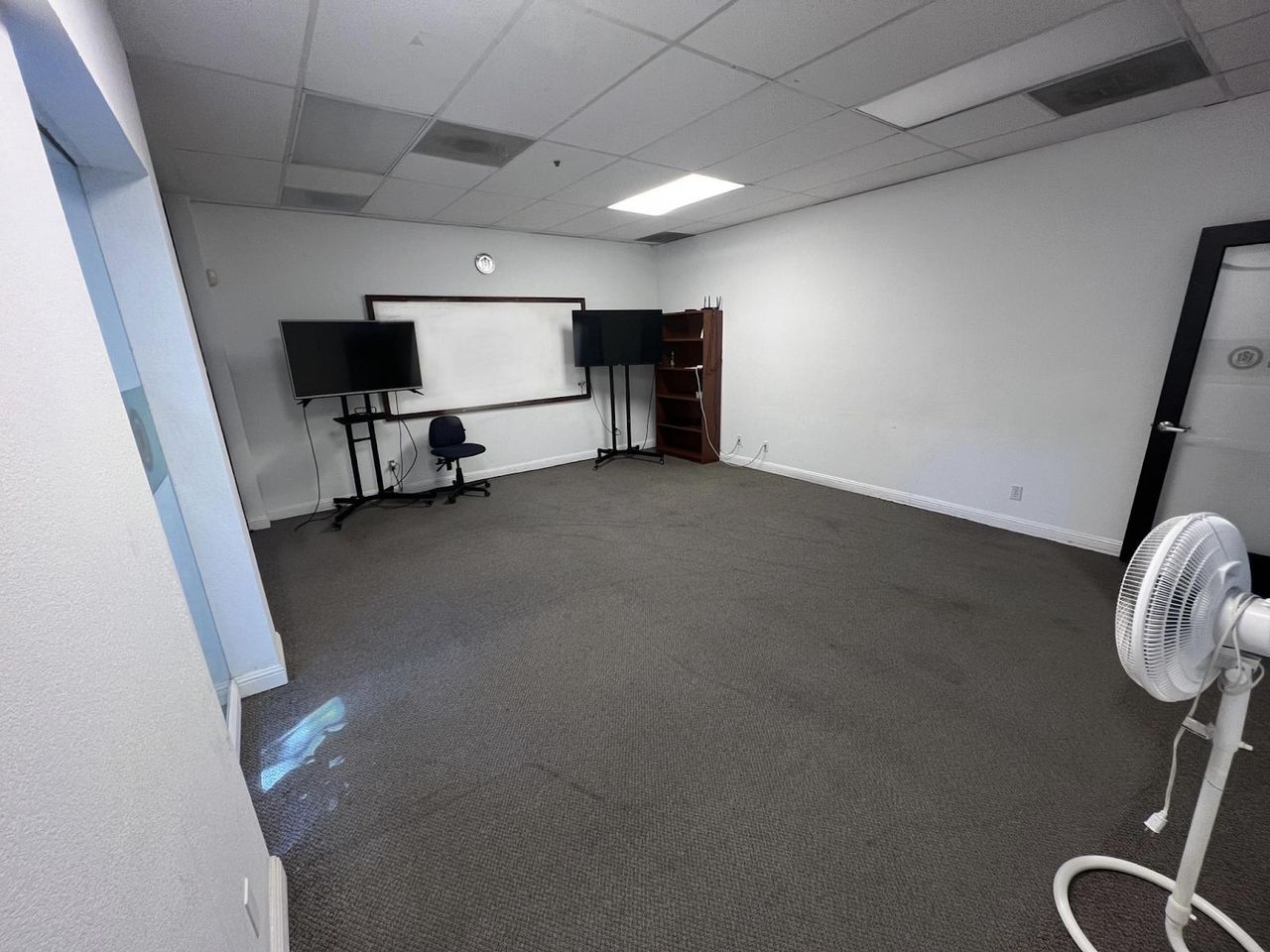 San Jose Client Meeting Boardrooms Room 2 image 4