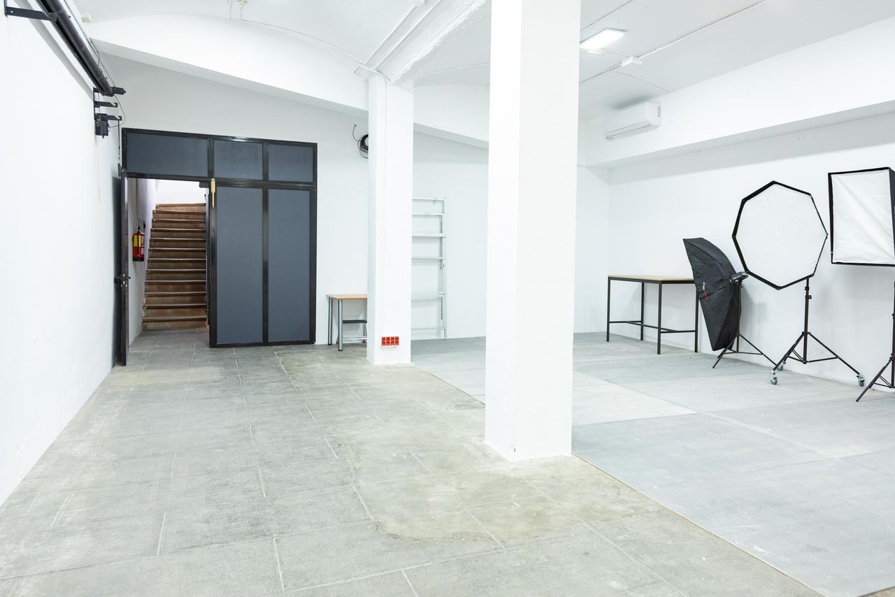 Barcelona  Fotostudio Underground at Lightbox BCN Studios image 15