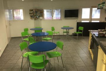 Rest of the World Seminar  Unterrichtsraum im Zentrum Thun image 1