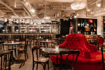 Wien Bar Lobby Bar image 3