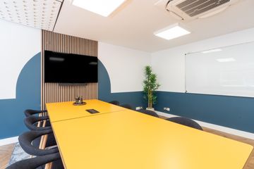 London  Meeting room Sondheim image 1