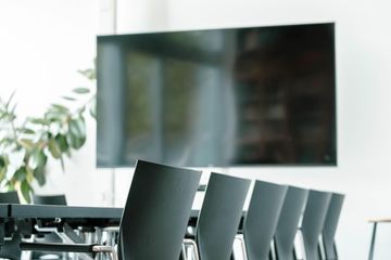 Berlin Kreatives Meeting Meetingraum MANAGEMENT ROOM image 7