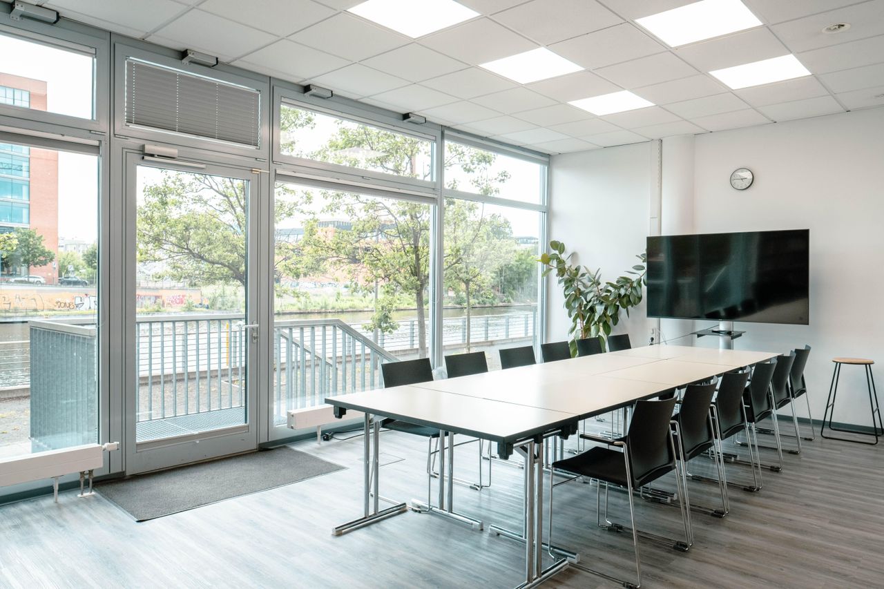 Berlin Kreatives Meeting Meeting room MANAGEMENT ROOM image 9