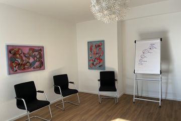 Düsseldorf  Seminarräume Schloss Elbroich image 1