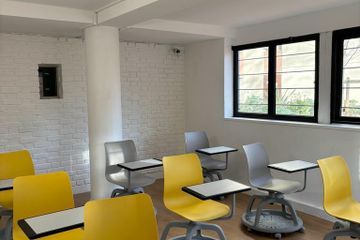 Parijs  Trainingsruimtes Skooleo image 1