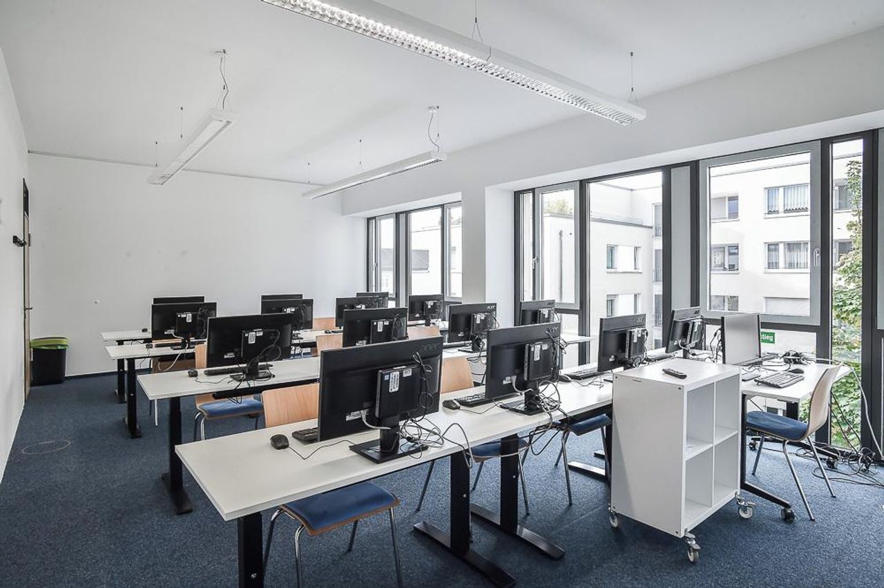 Stuttgart Schulungsräume Function Room Seminarraum Casablanca image 1