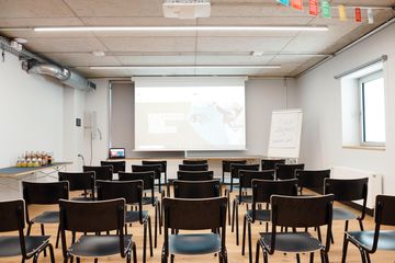 Munich Coworking Meeting rooms Meetingraum image 3