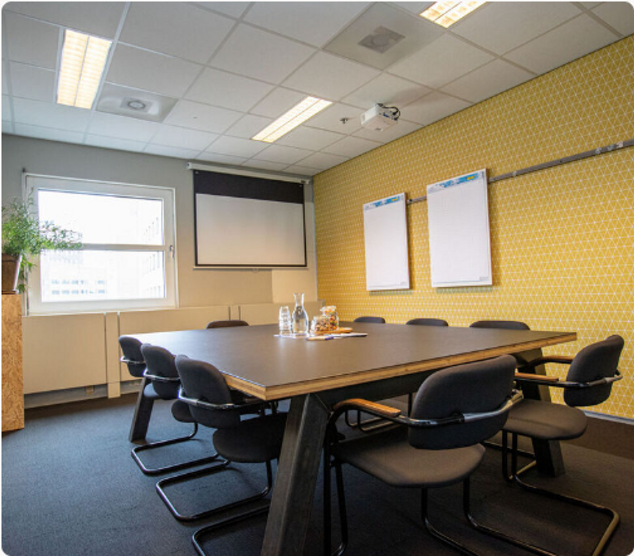 Amersfoort  Office desk Serendipiteit - vergaderzaal | 1-10 personen image 0