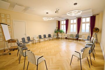 Berlin Kreatives Meeting Workshop-Raum PABLO image 1