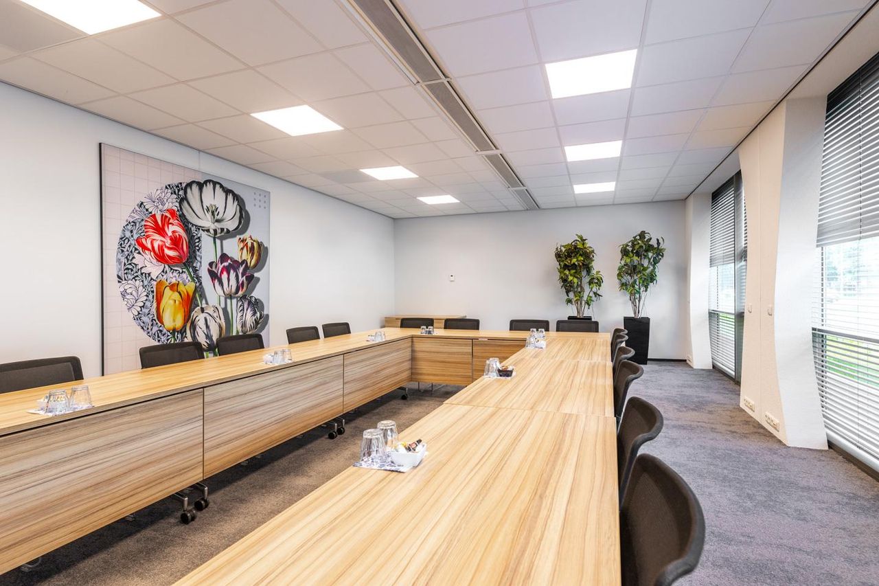 Zwolle Offsite meeting Business center IJsselzaal image 2