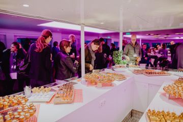 Hamburg Offsite Meeting Außergewöhnliche Locations Eventschiff MS Princess image 6