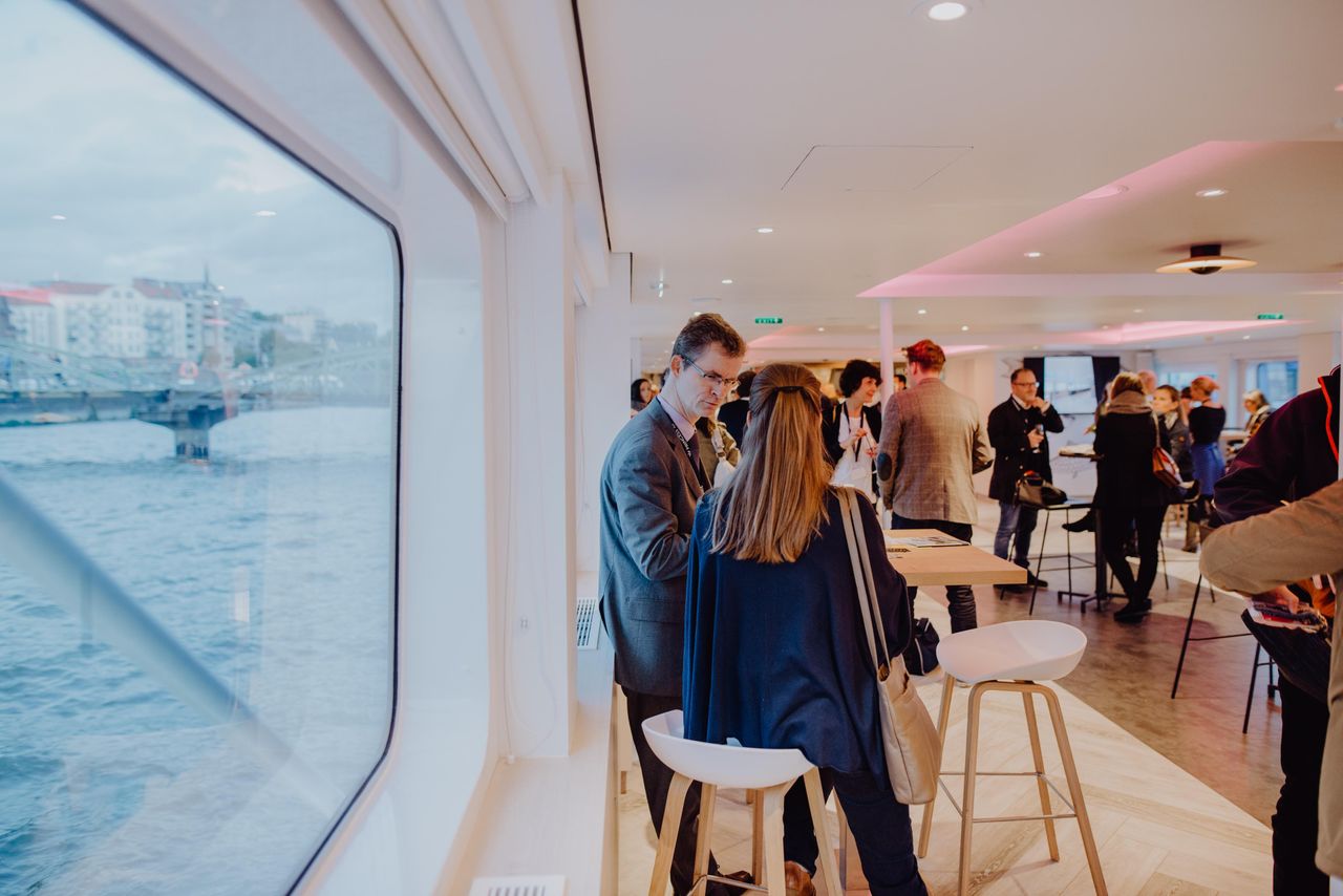 Hamburg Offsite Meeting Außergewöhnliche Locations Eventschiff MS Princess image 11