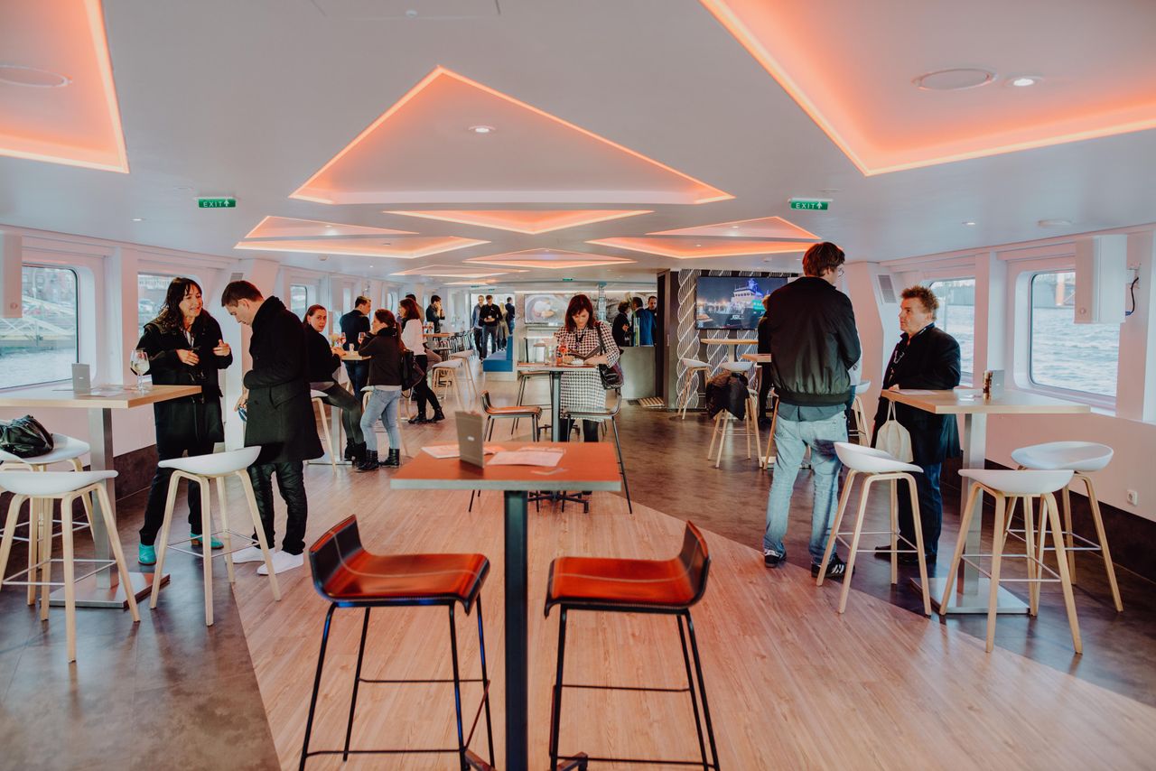 Hamburg Offsite Meeting Außergewöhnliche Locations Eventschiff MS Princess image 18