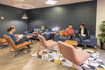 Rueil-Malmaison Réunion créative Coworking spaces Rueil - Event Room image 3