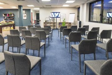 Rueil-Malmaison Réunion créative Coworking spaces Rueil - Event Room image 2