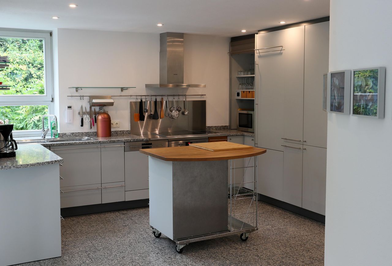 Taufkirchen  Außergewöhnliche Locations Seminarraum 44 m2 + Wohn- und Essbereich inkl. Küche 70 m2 + Gästebad image 10