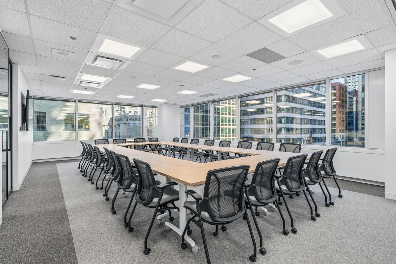 Toronto  Meeting room Sunlit Training Center image 1
