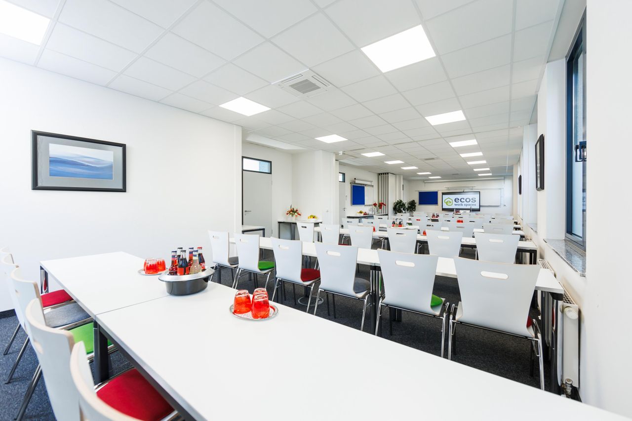 München Coworking Tagungsräume Großer Raum (1+2+3) für Tagungen, Versammlungen, Events und mehr image 14