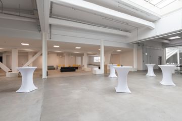 Berlin  Loft Kant-GaragenPalast image 2