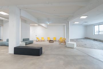 Berlin  Loft Kant-GaragenPalast image 3