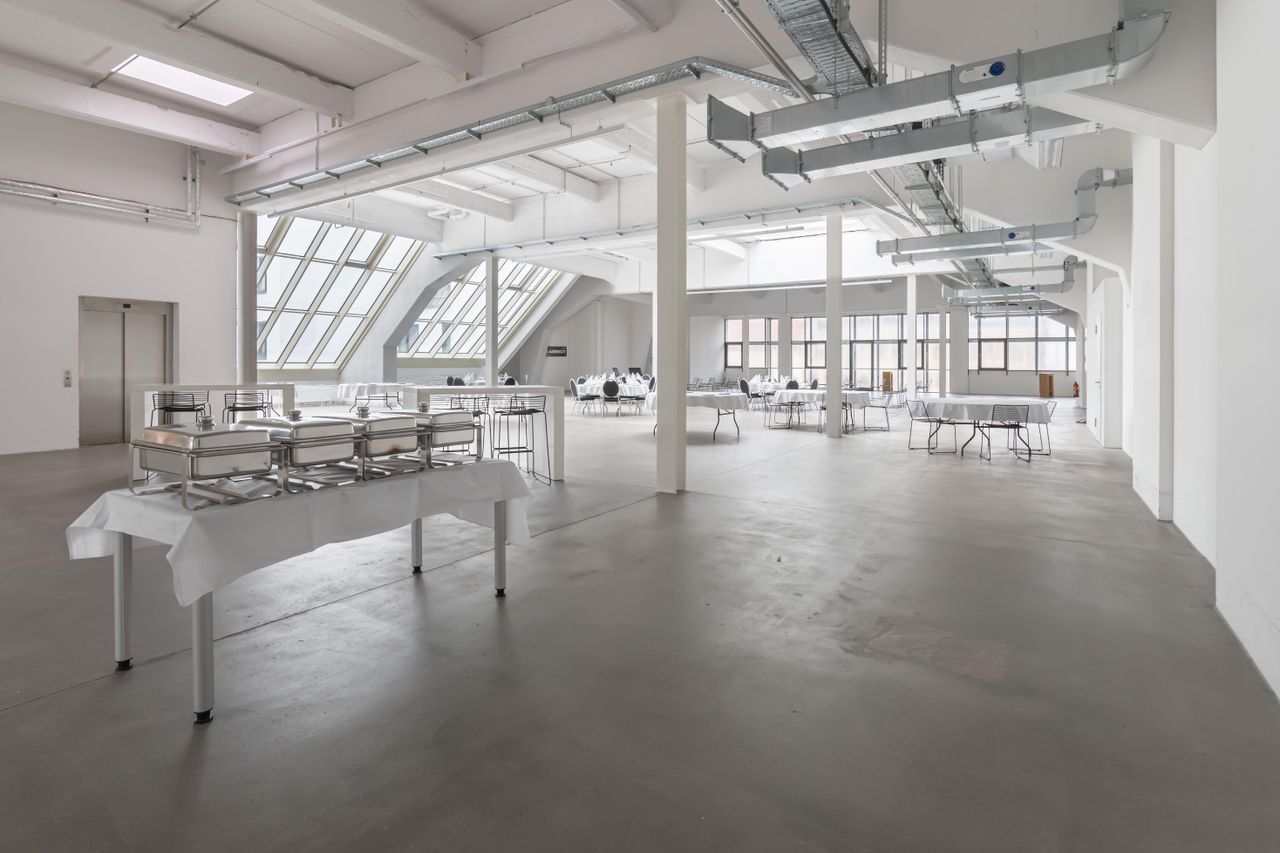 Berlin  Loft Kant-GaragenPalast image 8