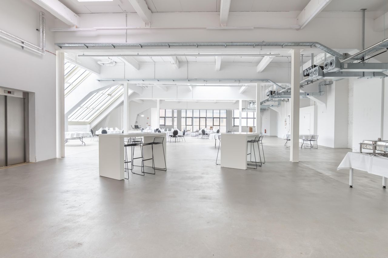 Berlin  Loft Kant-GaragenPalast image 13