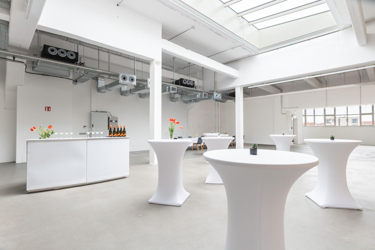 Berlin  Loft Kant-GaragenPalast image 17