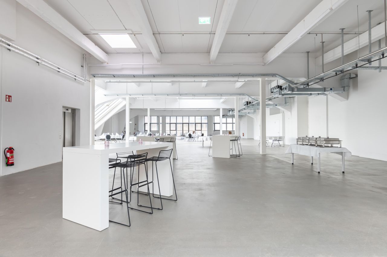 Berlin  Loft Kant-GaragenPalast image 18