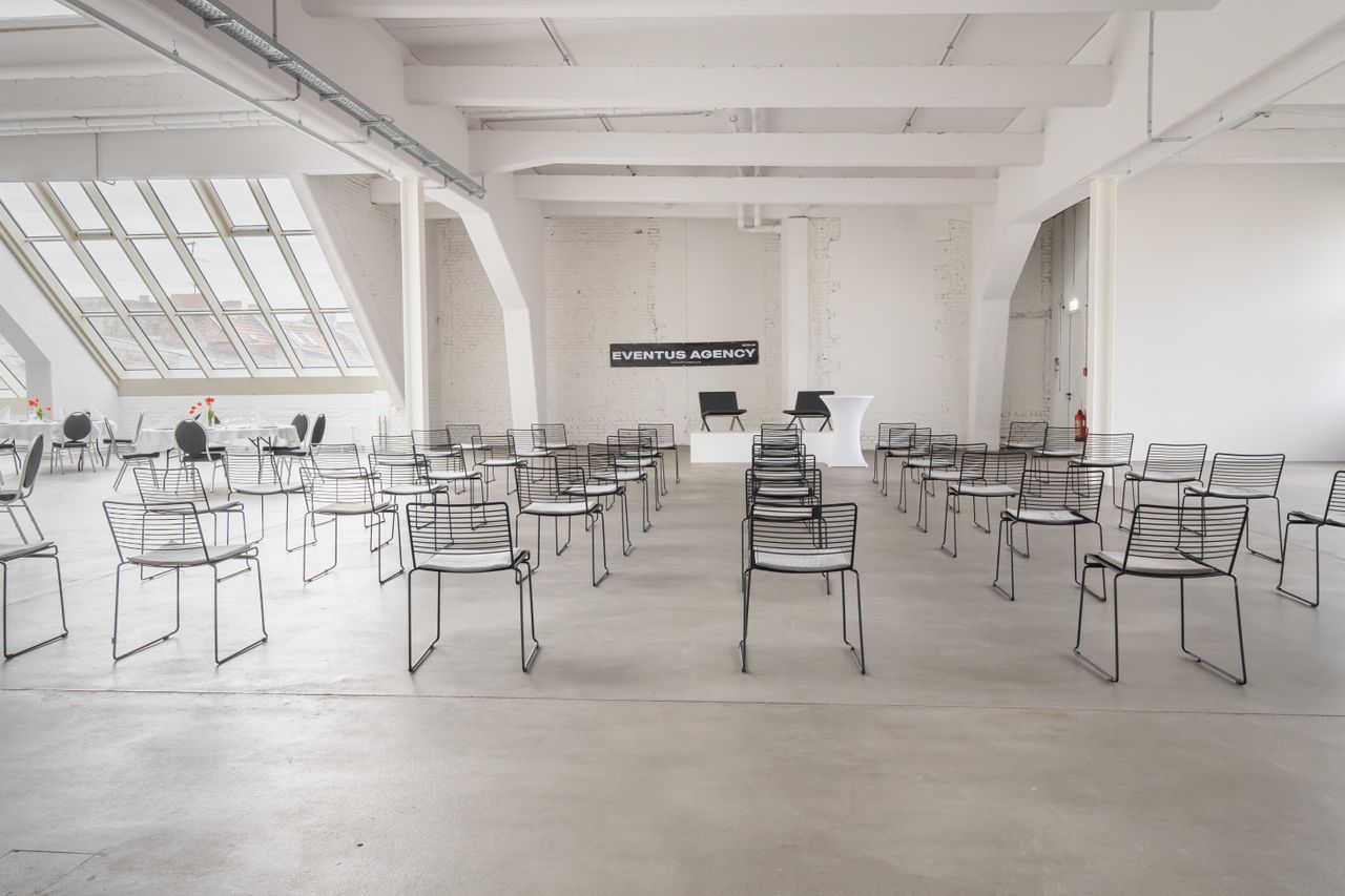 Berlin  Loft Kant-GaragenPalast image 19