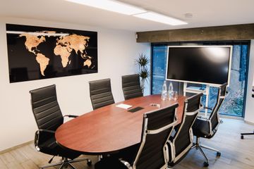 Berlin Eventlocation Meeting Room - P7 Global Office Berlin image 0