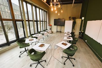 Biel/Bienne  Meeting room L image 2