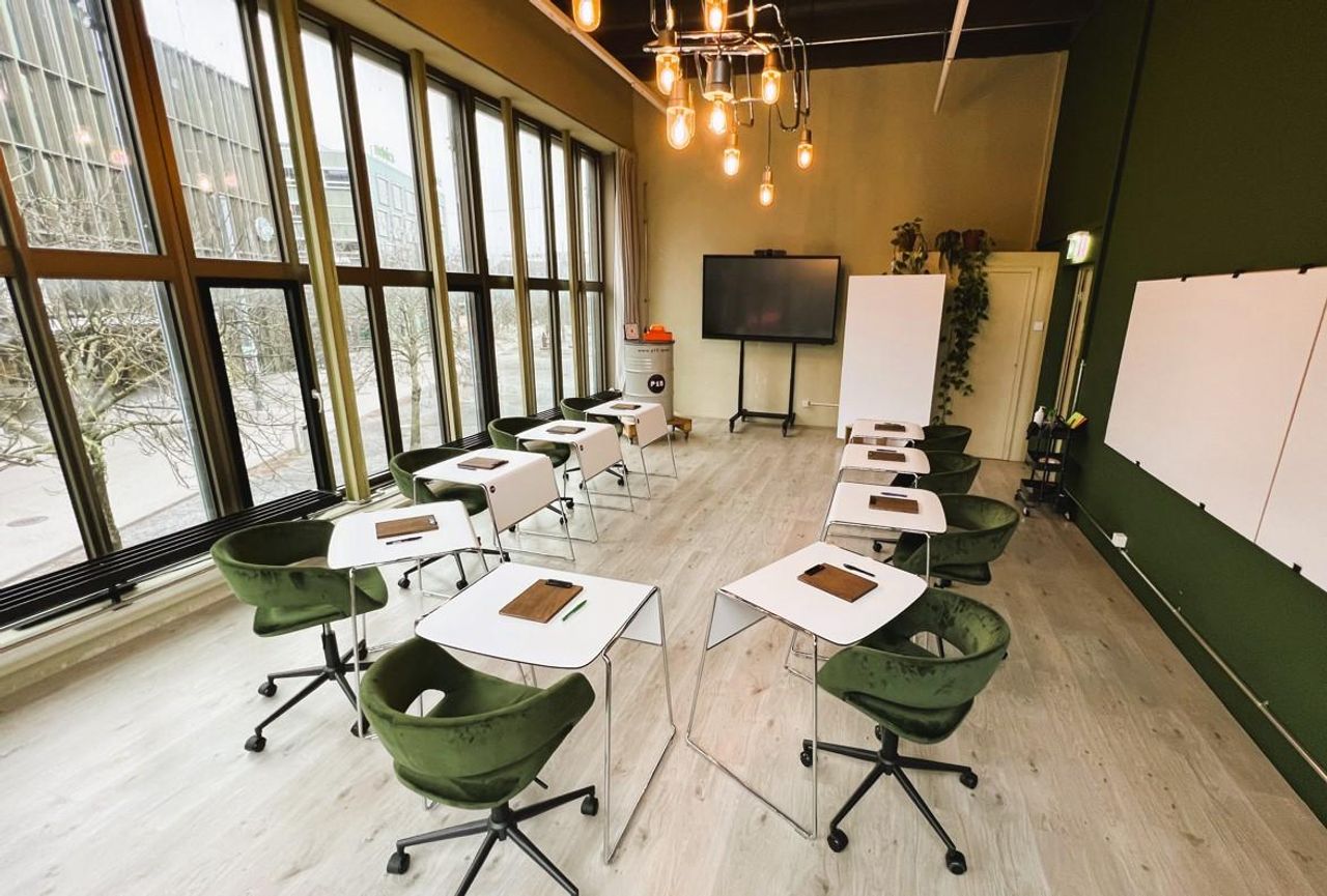 Biel/Bienne  Meeting room L image 2