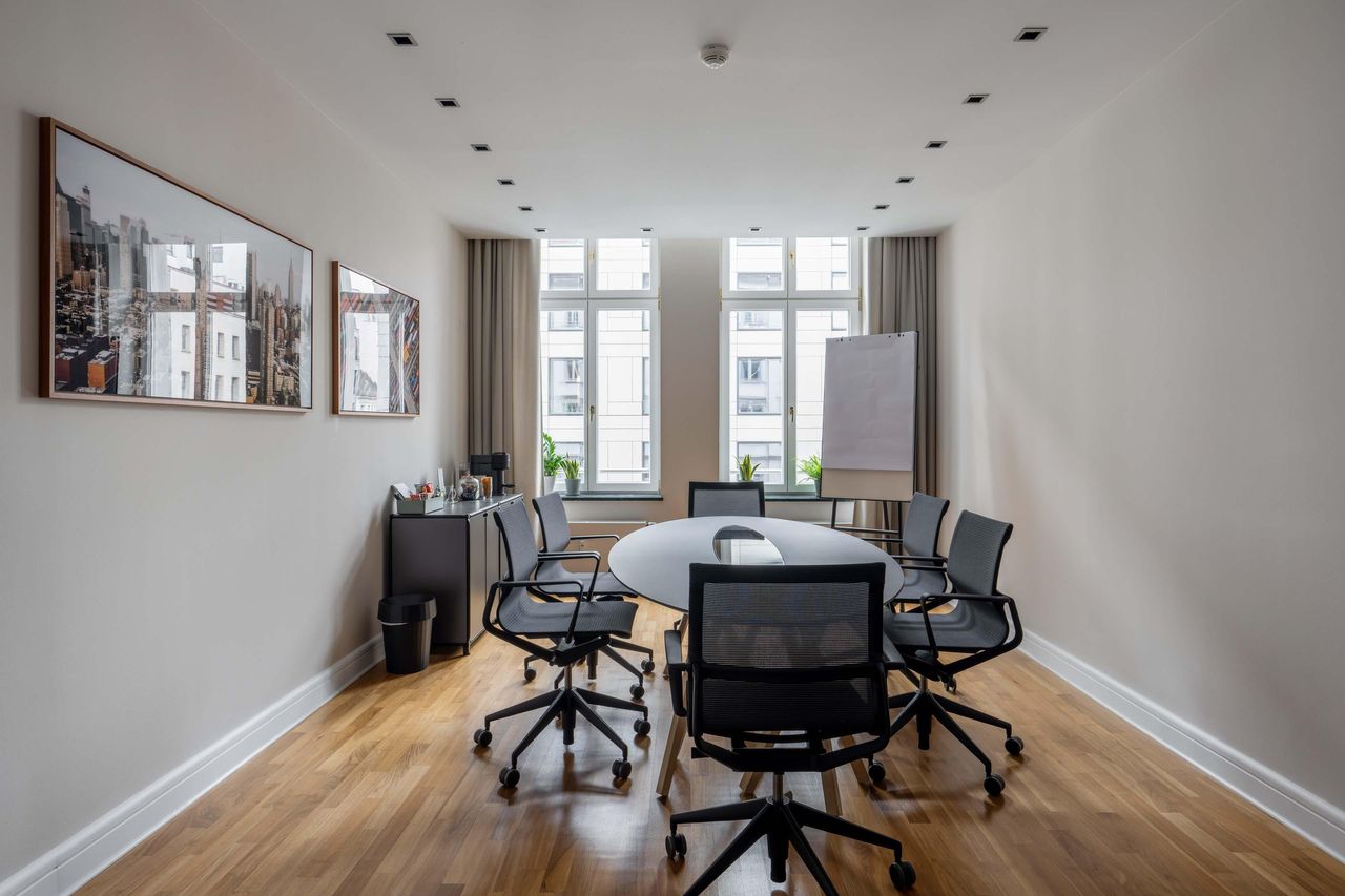 Berlin  Workspace Meeting Room 3 image 1