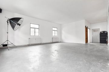 Munich Schulungsräume Photostudio Nordlichtstudio mit Tageslicht und Garten image 8