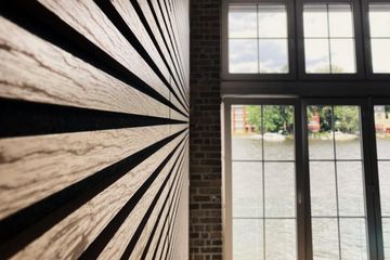 Berlijn Kreatives Meeting Evenementenlocaties Loft an der Spree – Helle Eventlocation mit Showküche & Wasserblick image 5