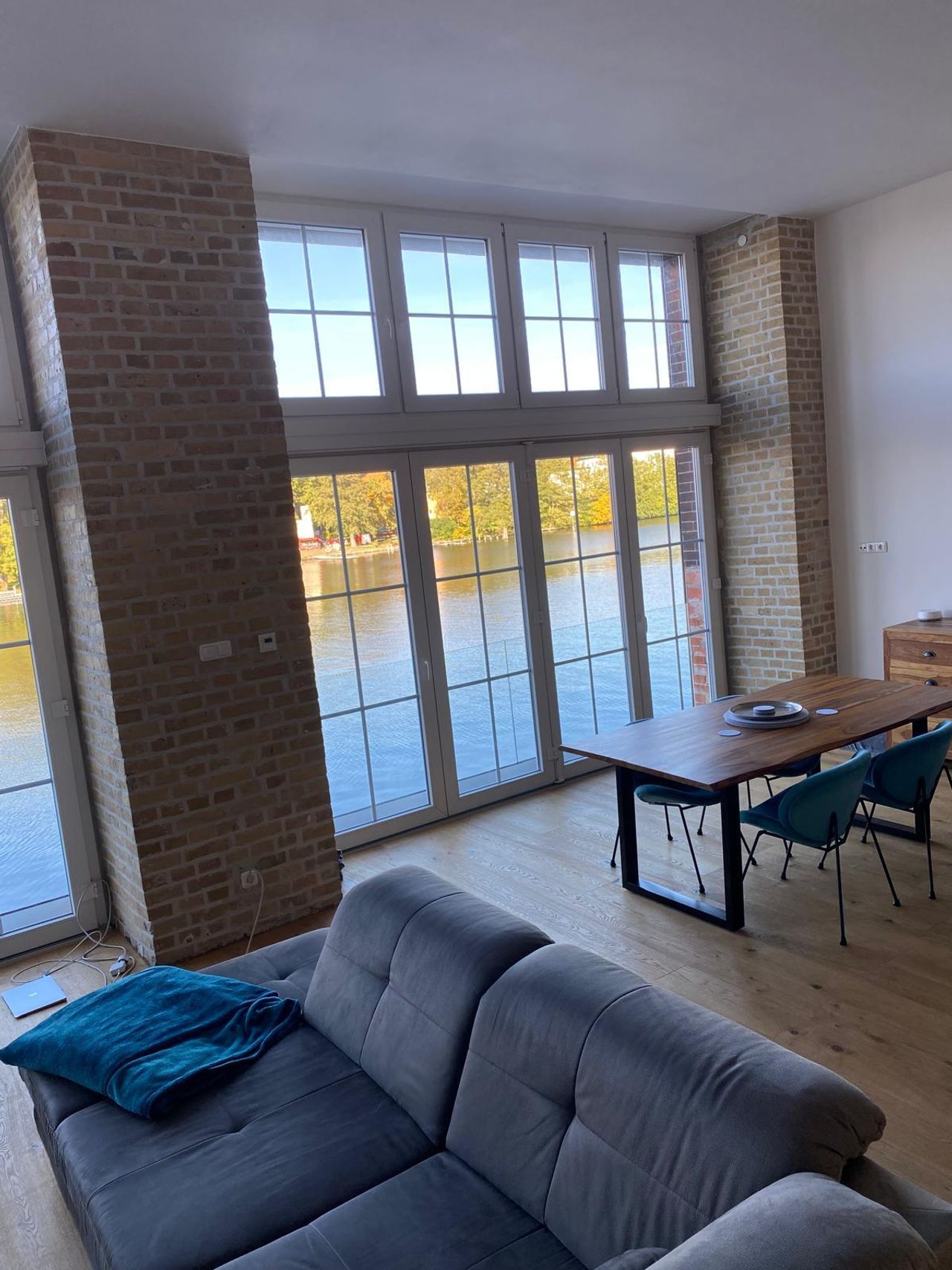 Berlin Kreatives Meeting Corporate event space Loft an der Spree – Helle Eventlocation mit Showküche & Wasserblick image 6