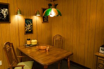 New York Unusual venue Williamsburg Artist's Parlour and Retro Trailer image 15