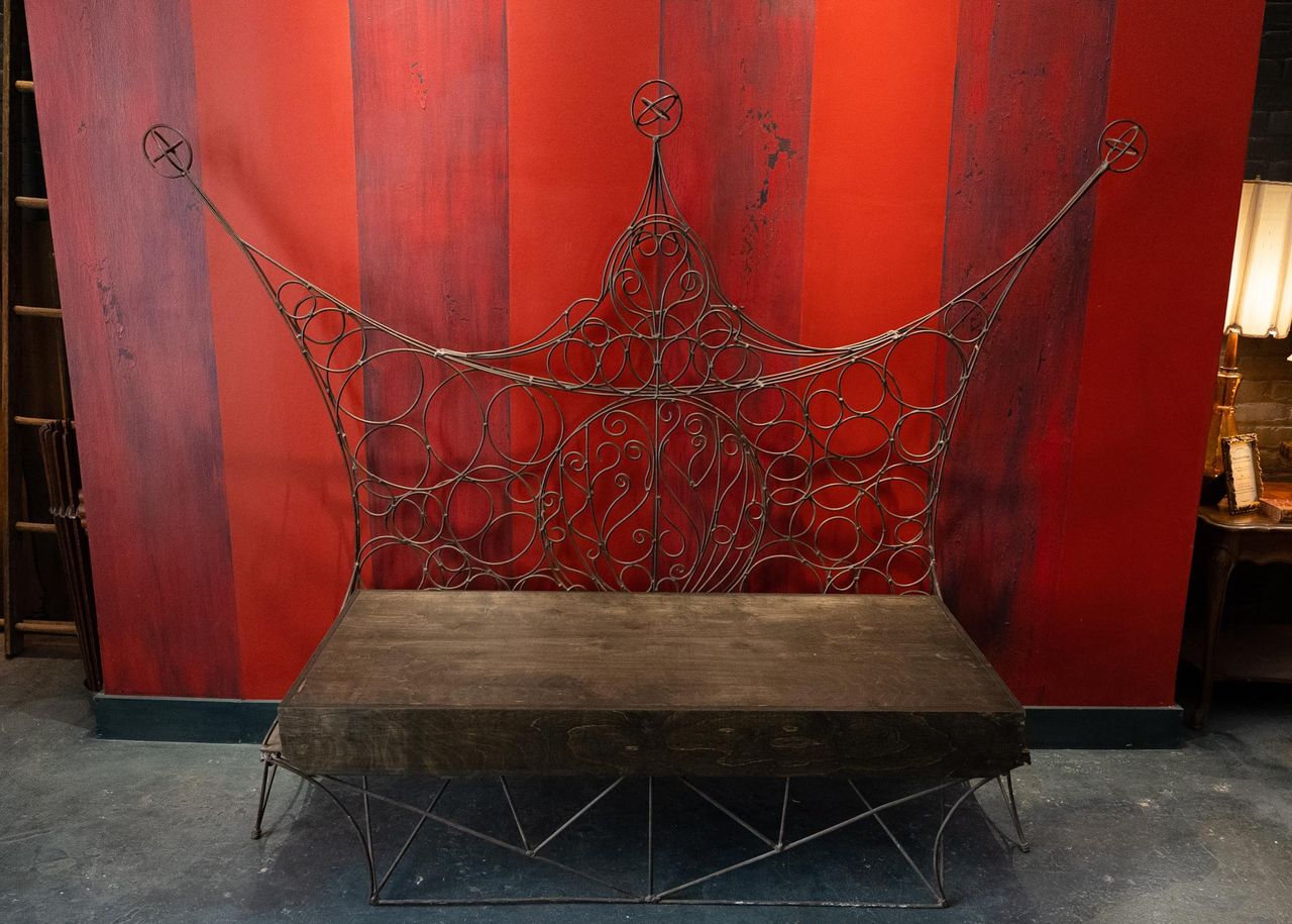 New York  Unusual venue Williamsburg Artist's Parlour and Retro Trailer image 8