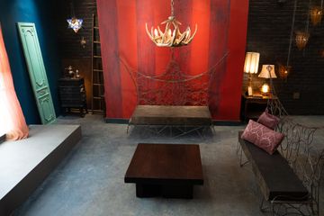 New York Unusual venue Williamsburg Artist's Parlour and Retro Trailer image 9