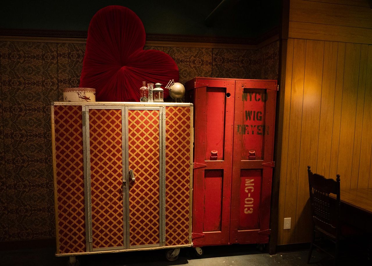 New York  Unusual venue Williamsburg Artist's Parlour and Retro Trailer image 12