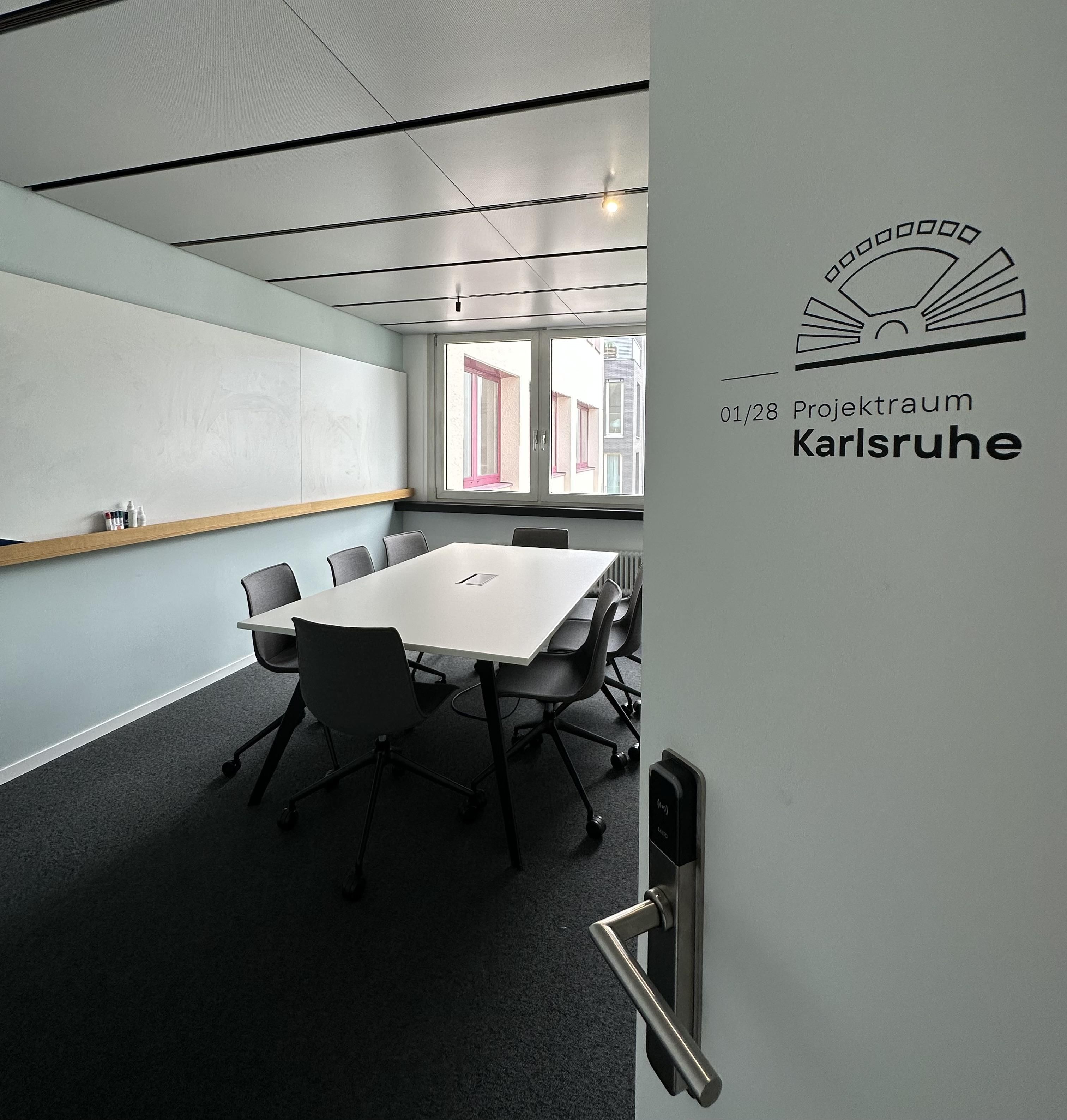 FRAMEWORX Coworking Space & StartUp Hub Room "Karlsruhe" mieten in Stuttgart