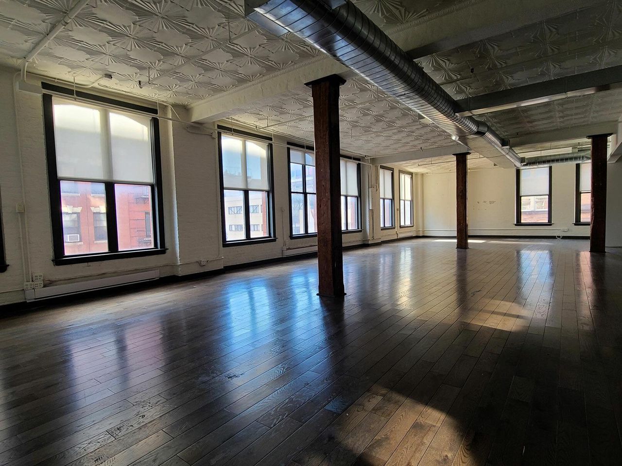 NYC  Coworking space 4th floor / 4A1 image 3