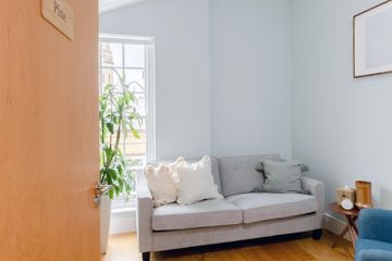 London Praxis The Pine Room image 10